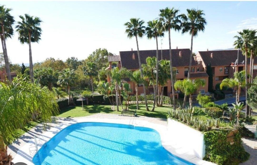 Apartamento Con Piscina Касарес Экстерьер фото